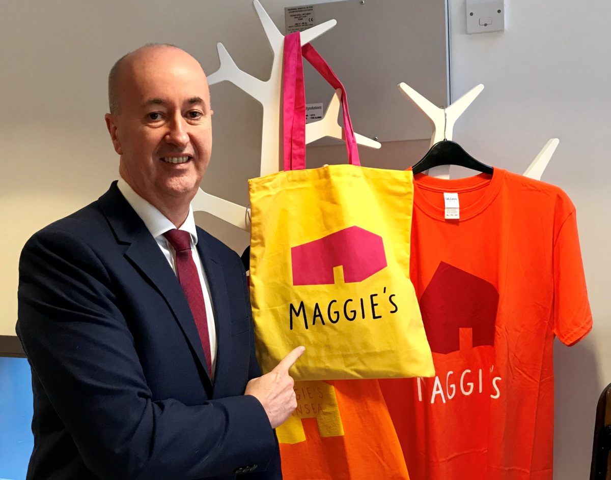Geraint Davies, MP visits Maggie