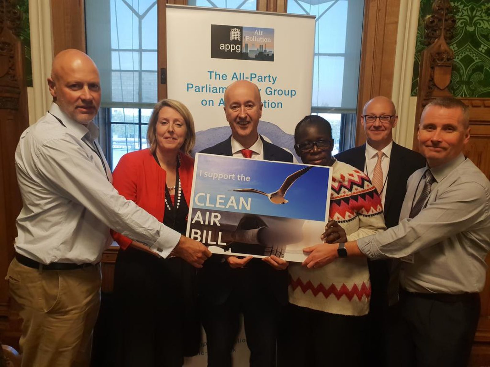 Geraint Davies presents Clean Air Bill at APPG